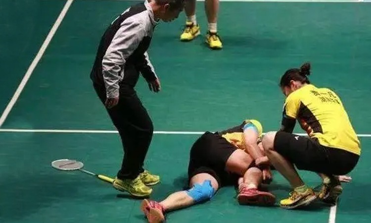 扑克判断如何减少偏差（如何降低扑克决策中的偏差）